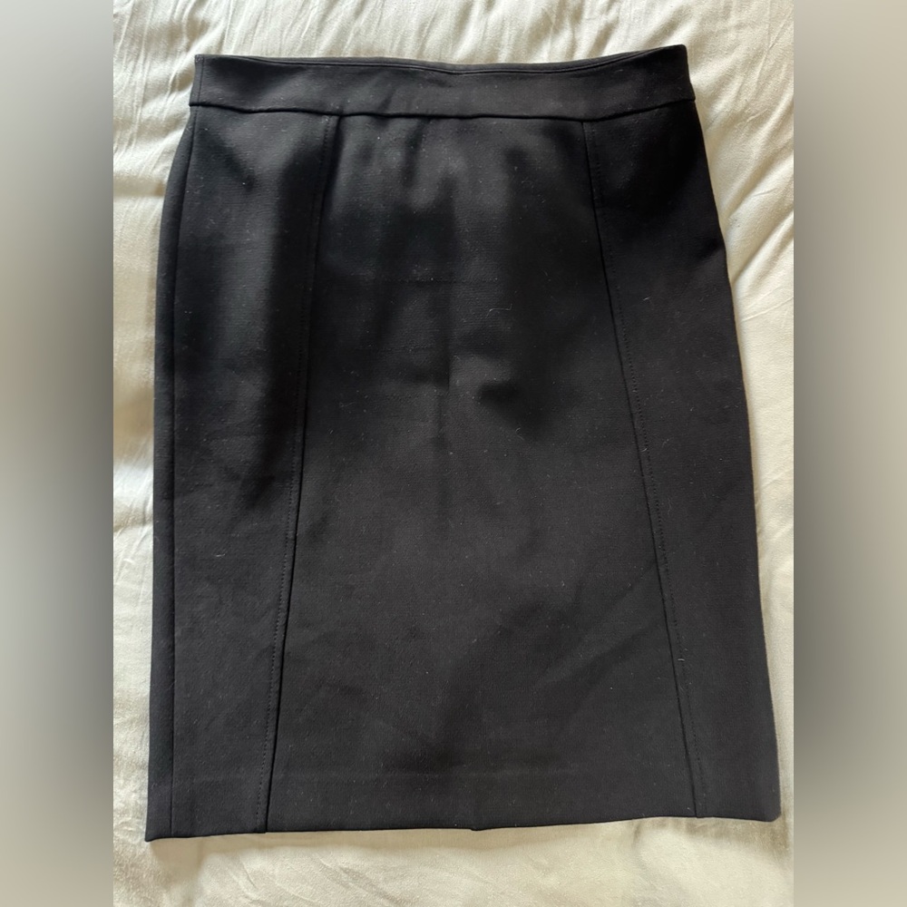 Halogen Classic Black Pencil Skirt